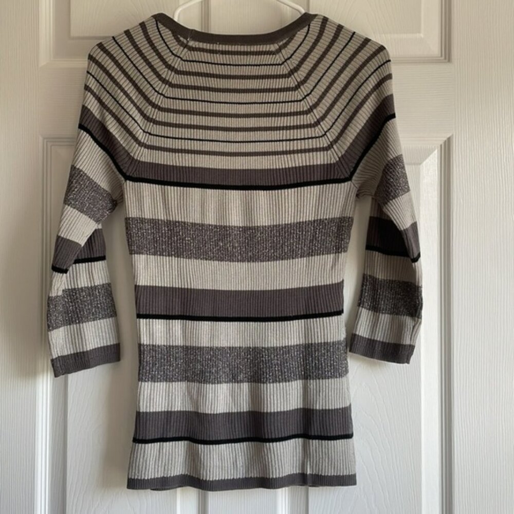 New York & Company Sweater